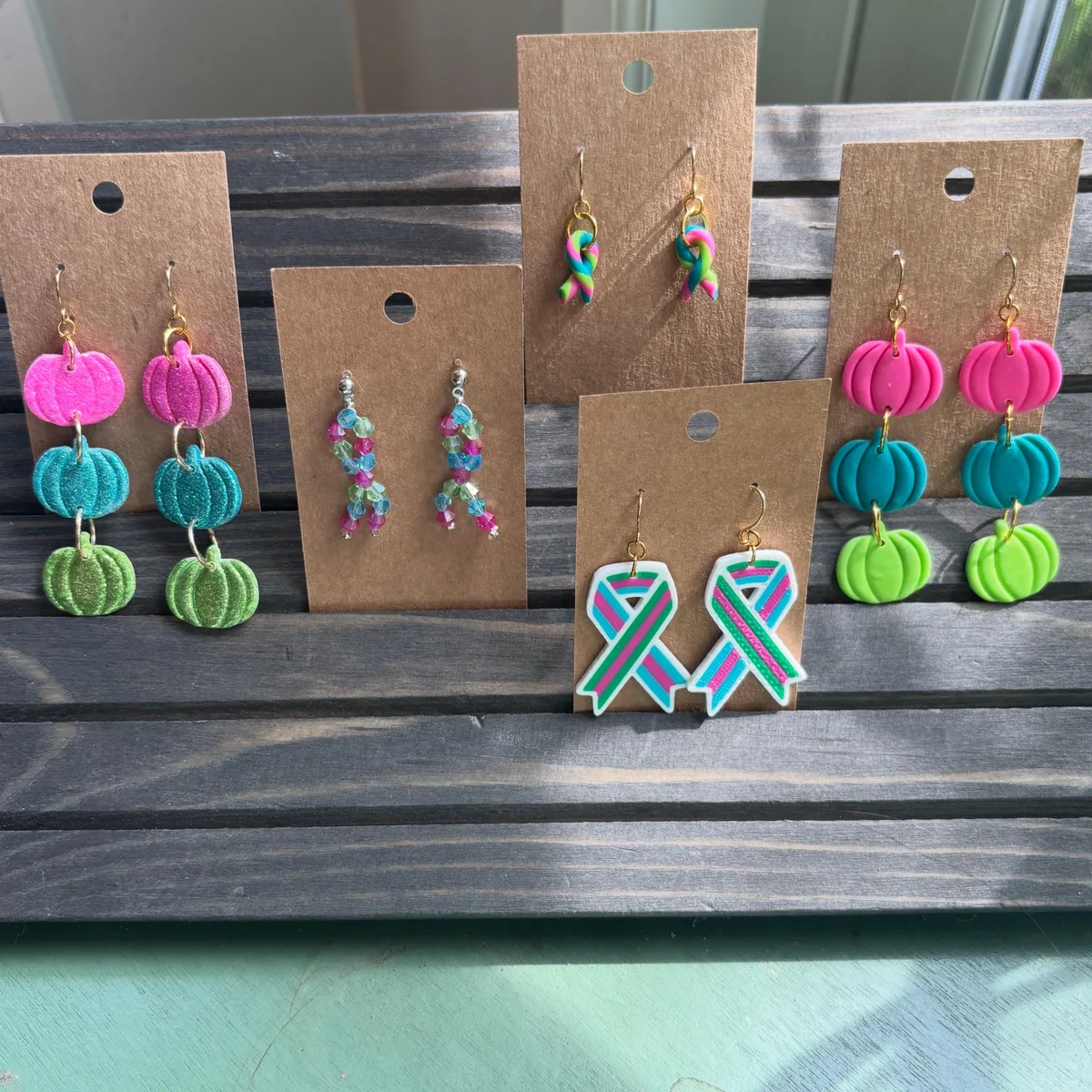 Metastatic breast cancer awareness earrings