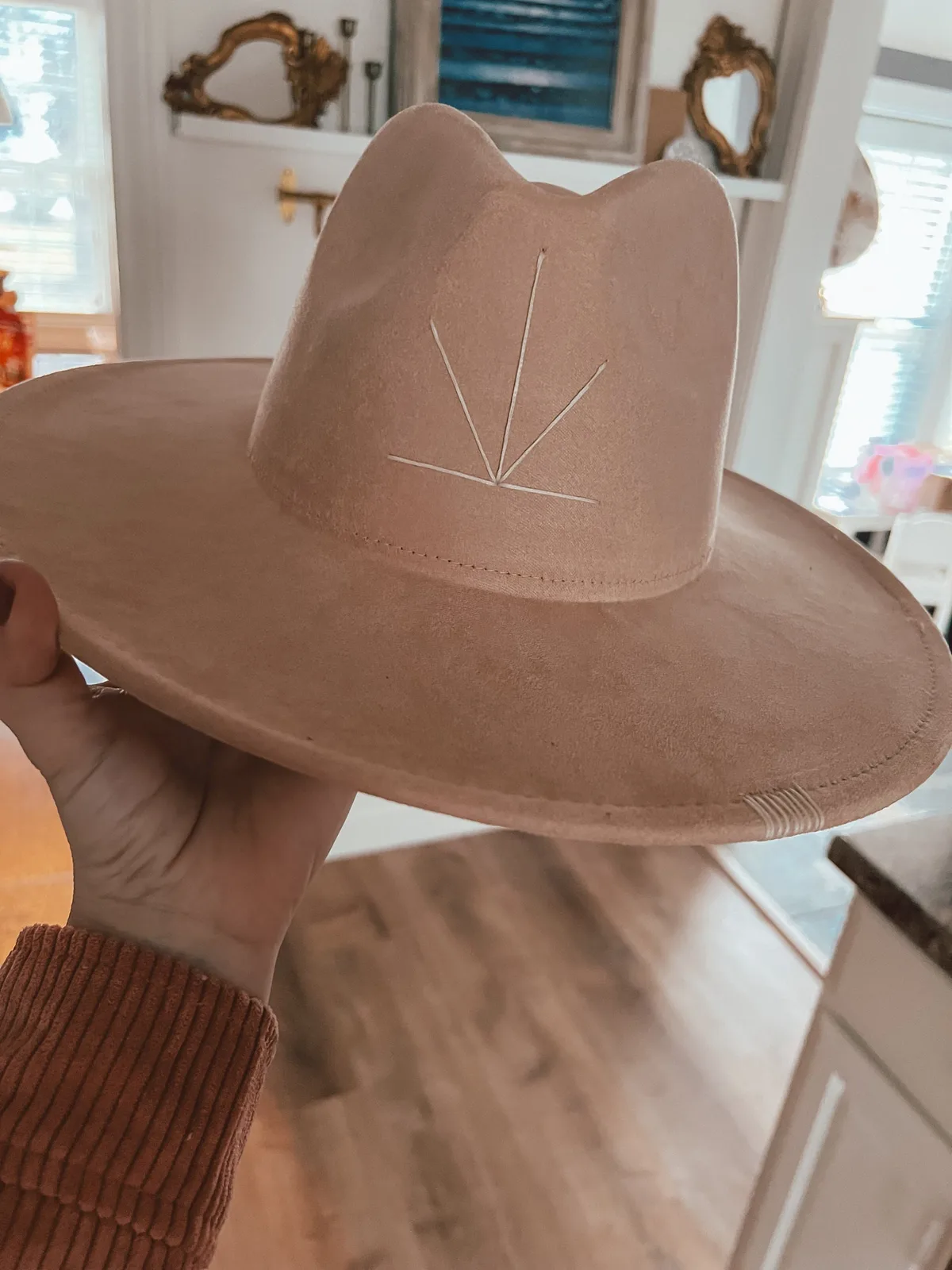 Hand-sewn wide brim rancher hat