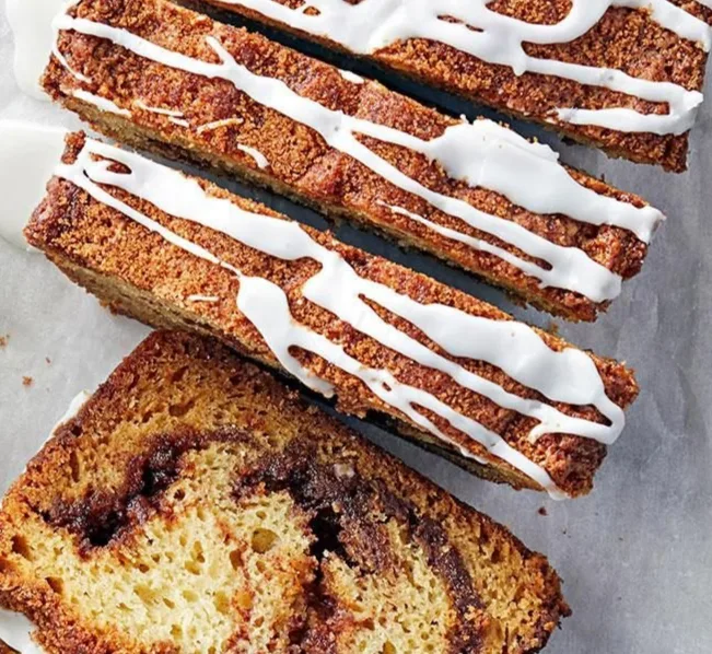 Cinnamon raisin streusel bread