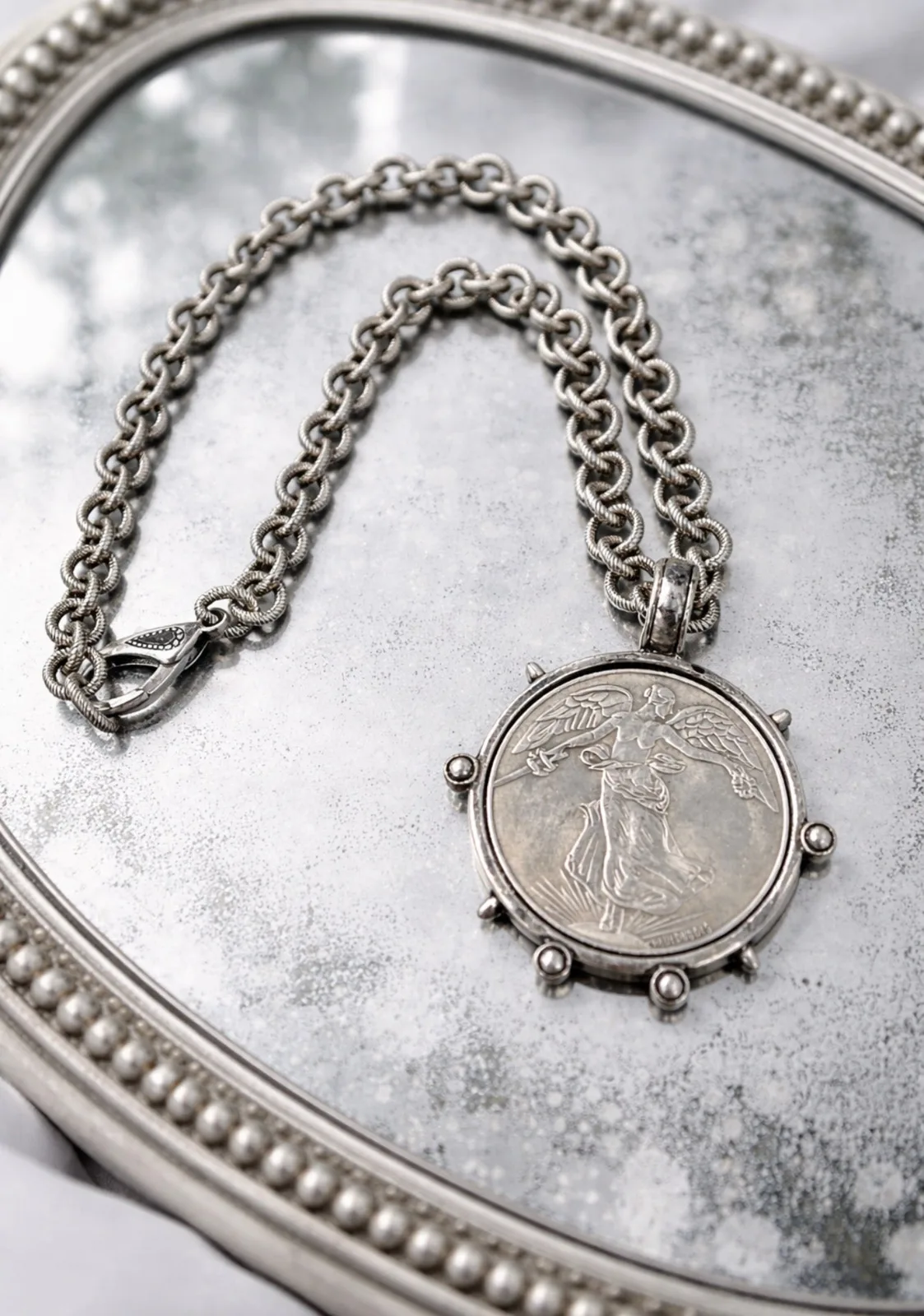Locket of Lore